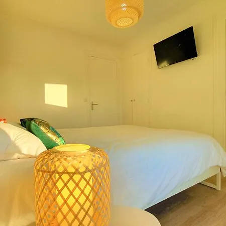 Appartement Tour Du Guet Nord 2 *